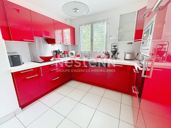 A vendre Maison de 8 pièces de 154 m2 à Plaisir - Quartier de la Boissière