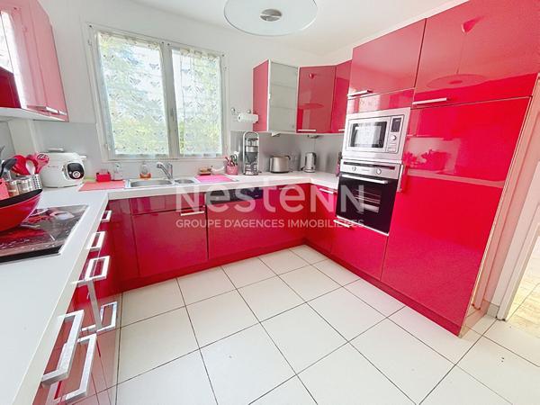A vendre Maison de 8 pièces de 154 m2 à Plaisir - Quartier de la Boissière