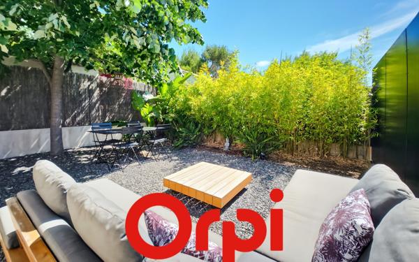 Appartement à vendre    3 pièces • 77 m2 Bandol