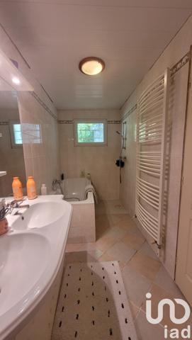 Maison à vendre 7 pièces 125 m² Les Églisottes-et-Chalaures