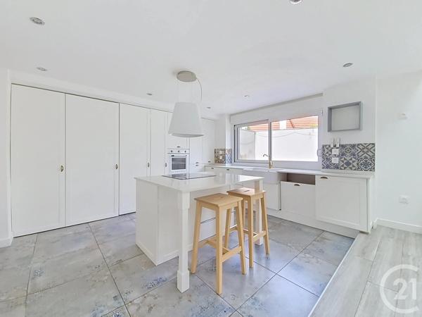 Maison à vendre  7 pièces - 164 m 2   CHAMPIGNY SUR MARNE  - 94