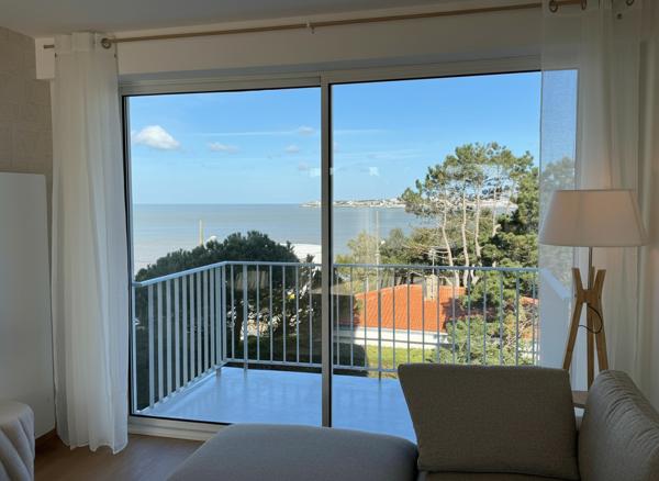 17110 SAINT GEORGES DE DIDONNE Vue Mer Appartement Saint Georges De Didonne 3 pièce(s) 69,54m2