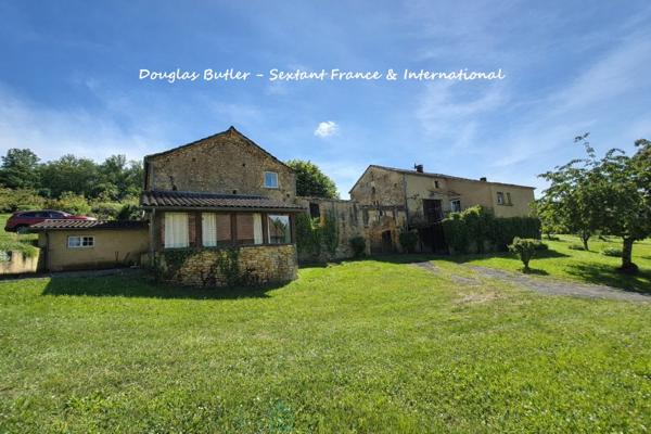 Superbe propriété en pierre de caractère avec gîte, annexe et vue dégagée
