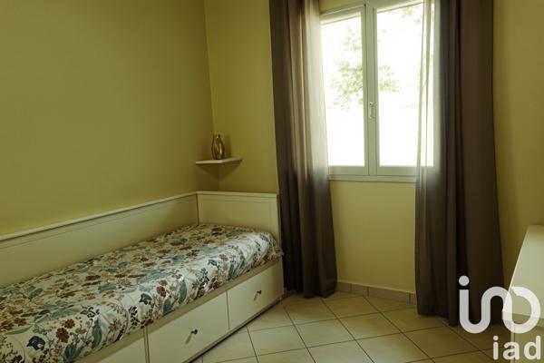 Maison 5 pièces de 114 m² à Égriselles-le-Bocage (89500)