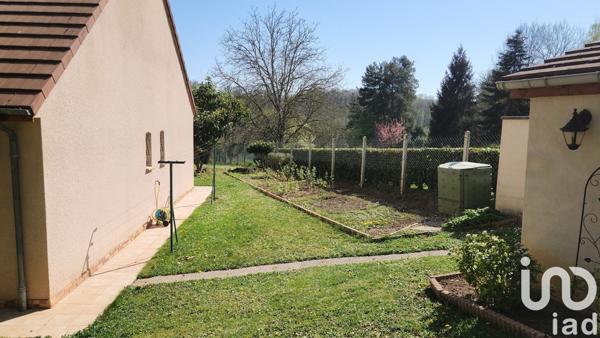 Maison 5 pièces de 114 m² à Égriselles-le-Bocage (89500)