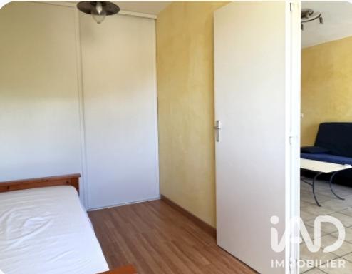 Location appartement 3 pièces 56 m² Hyères