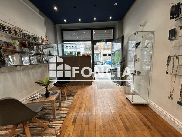 Location Local commercial 3 pièces 99 m² - 6 BOULEVARD DE LA REPUBLIQUE Agen 47000