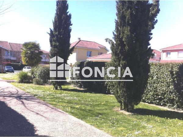 Location Appartement 2 pièces 37.07 m² - 72 CHEMIN GUILHEM Pau 64000