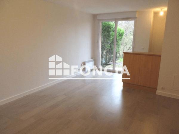 Location Appartement 2 pièces 37.07 m² - 72 CHEMIN GUILHEM Pau 64000