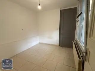 Appartement à louer 2 pièces 66.32m²
