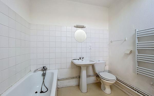 Appartement à vendre    2 pièces • 38,60 m2 Tournon-sur-Rhône