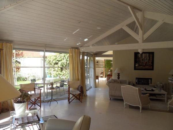 Acheter Maison 10 pièces - 300 m²
