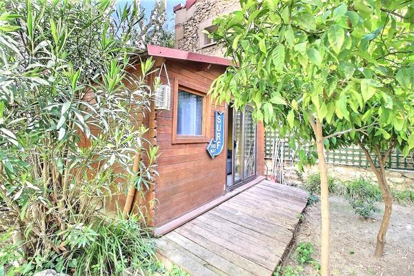 Marseille8ème- RUE PARADIS -cession de bail- local plus appartement/bureaux -jardin .