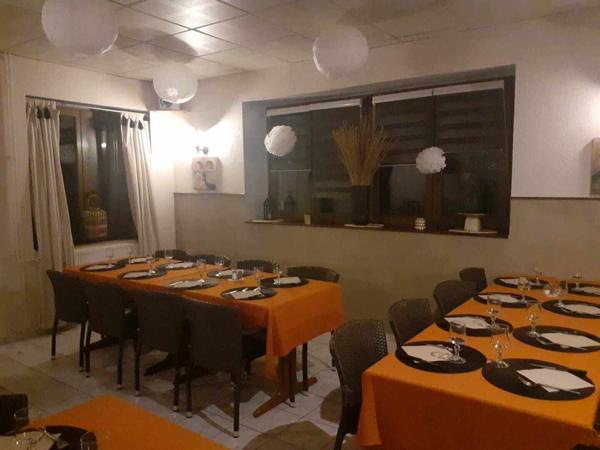Très belle affaire de Restauration 248 000 € H.A.I.*