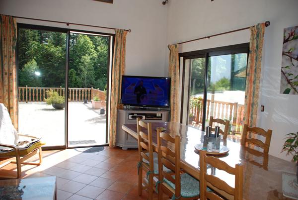 A VENDRE APPARTEMENT HAUT DE GAMME AUX MONTS D'OLMES