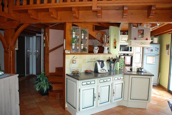 A VENDRE APPARTEMENT HAUT DE GAMME AUX MONTS D'OLMES