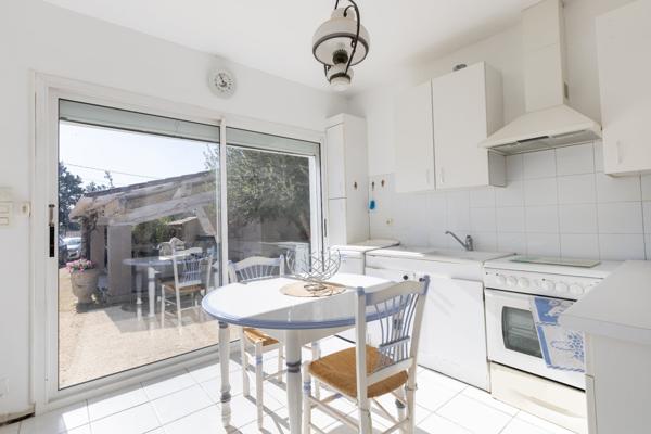 L'Isle-sur-la-Sorgue (84800) MAISON DE PLAIN PIED l isle sur la sorgue