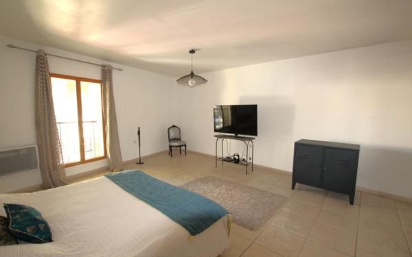 Maison à vendre    4 pièces •  Marsillargues