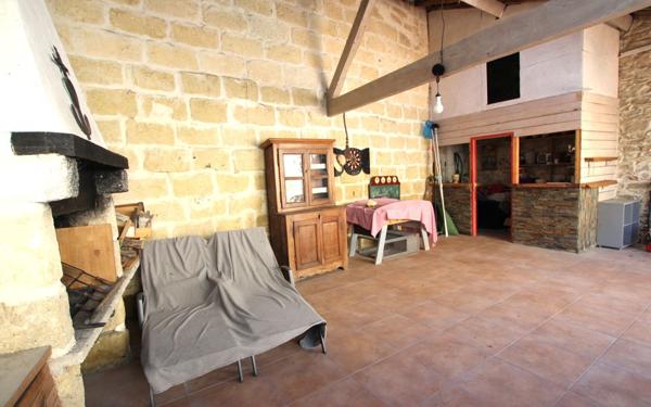 Maison à vendre    4 pièces •  Marsillargues