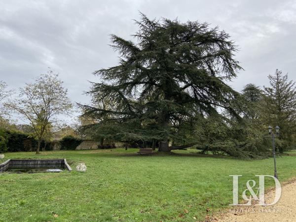 Belle maison de maître dans un magnifique parc arboré