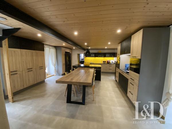 Belle maison de maître dans un magnifique parc arboré