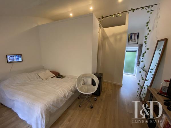 Belle maison de maître dans un magnifique parc arboré