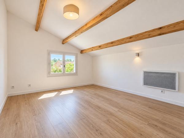 VILLA FAMILIALE 165 M² – 7 CHAMBRES, CALME ET BEAUX VOLUMES