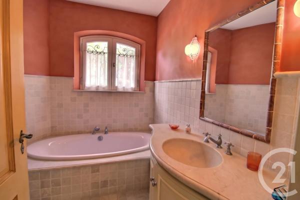 Maison à vendre  6 pièces - 171,31 m 2   BIOT  - 06
