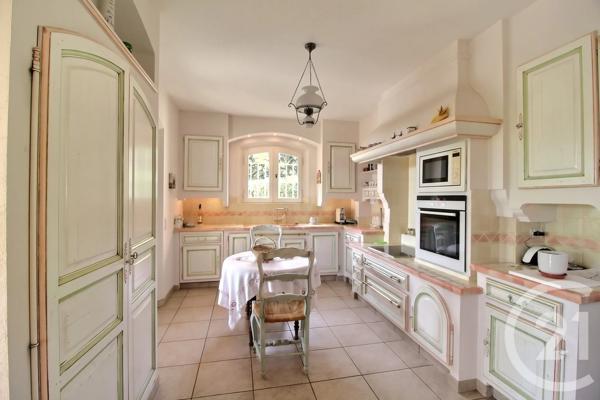 Maison à vendre  6 pièces - 171,31 m 2   BIOT  - 06