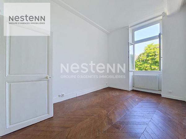 ORLEANS SUD - PLACE DE LA BASCULE - T3 - PETITE COPROPRIETE  - DPE D !