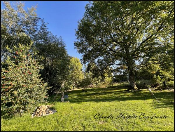 Maison à vendre 5 pièces SAINT PARDOUX SOUTIERS (79) Plain - pied d'environ 110 m² hab : 3 ch - terrain de 1493 m² - garage