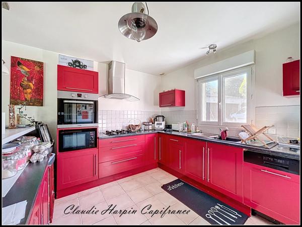 Maison à vendre 5 pièces SAINT PARDOUX SOUTIERS (79) Plain - pied d'environ 110 m² hab : 3 ch - terrain de 1493 m² - garage