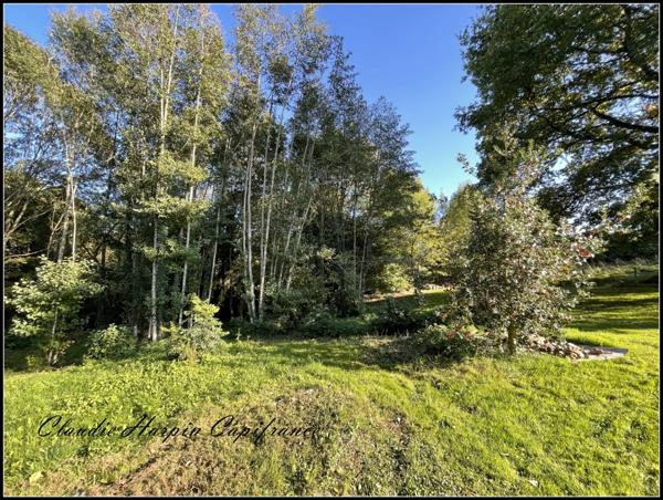 Maison à vendre 5 pièces SAINT PARDOUX SOUTIERS (79) Plain - pied d'environ 110 m² hab : 3 ch - terrain de 1493 m² - garage