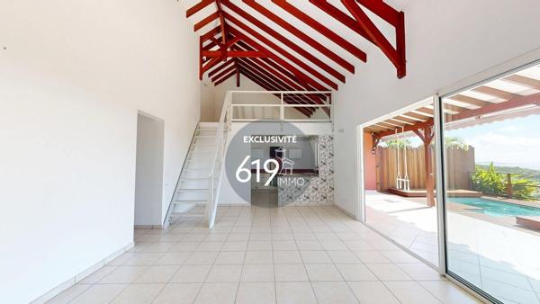 Magnifique villa T5, avec piscine et vue mer.