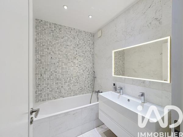 Appartement à vendre 3 pièces 89 m² Suresnes