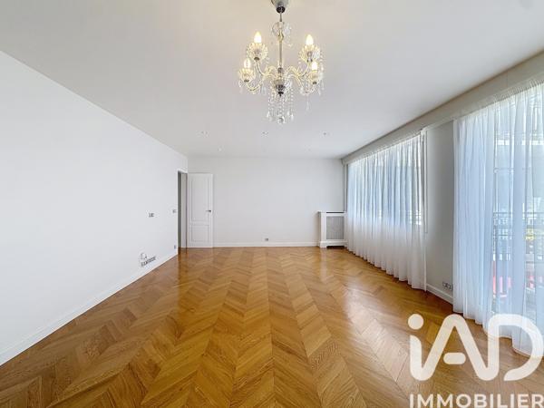 Appartement à vendre 3 pièces 89 m² Suresnes
