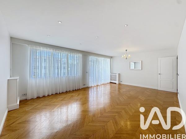 Appartement à vendre 3 pièces 89 m² Suresnes