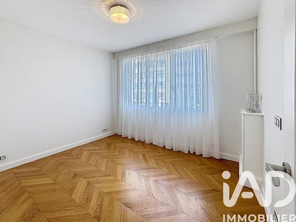 Appartement à vendre 3 pièces 89 m² Suresnes