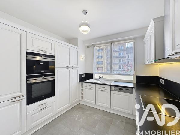 Appartement à vendre 3 pièces 89 m² Suresnes
