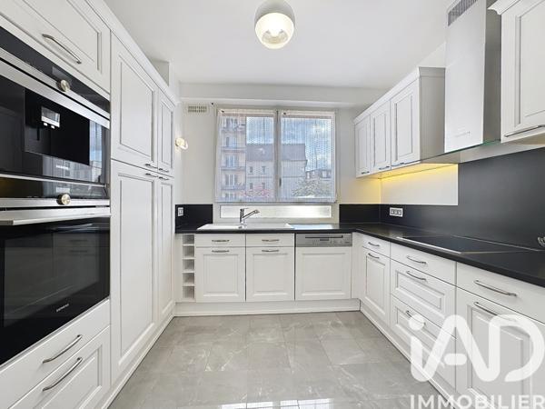 Appartement à vendre 3 pièces 89 m² Suresnes