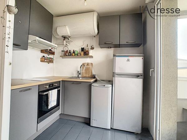 Appartement Nanterre STUDIO de 33 m2/Cave/Parking