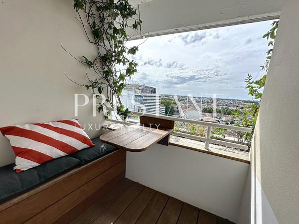 Appartement T2 Bis – 67 m² – Bordeaux hypercentre, BORDEAUX