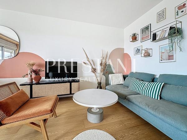 Appartement T2 Bis – 67 m² – Bordeaux hypercentre, BORDEAUX