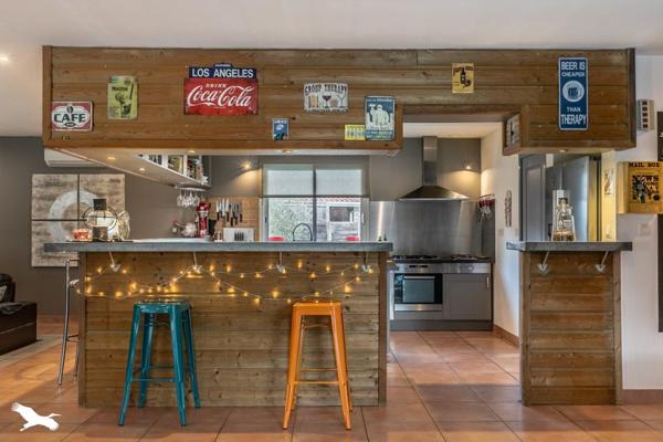 Maison à vendre |  Salles |  8 pièces | 270 m²