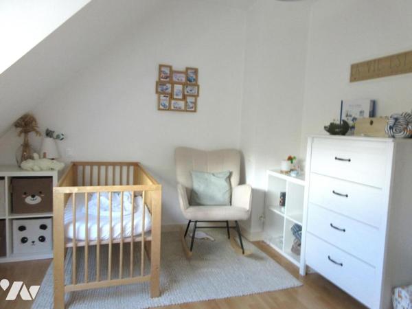 CONTEMPORAINE 4 CHAMBRES - 2 GARAGES 