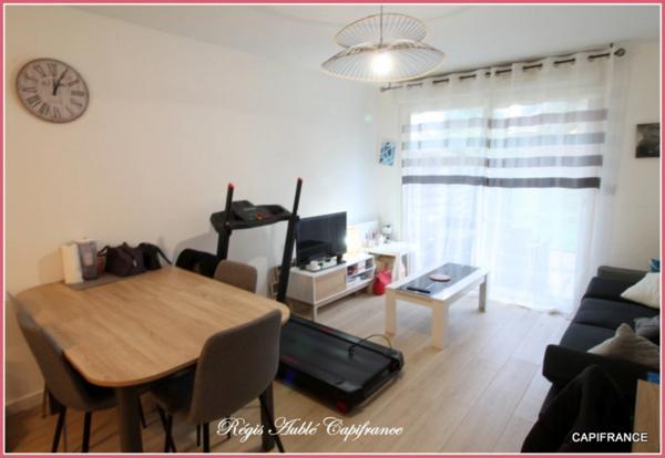 Appartement à vendre 2 pièces BREAL SOUS MONTFORT (35)