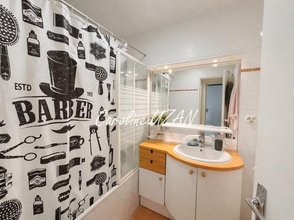 Montigny Le Bretonneux 78 - Appartement 3 pièces - terrasse - parking- 2 chambres - 75m2