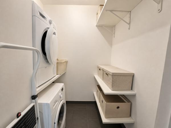 Montigny Le Bretonneux 78 - Appartement 3 pièces - terrasse - parking- 2 chambres - 75m2