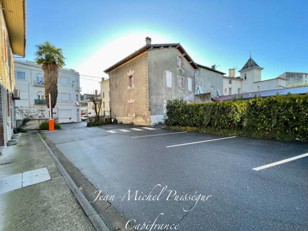 Bureaux de 105m2 à vendre SAINT GAUDENS (31) Parkings privatifs