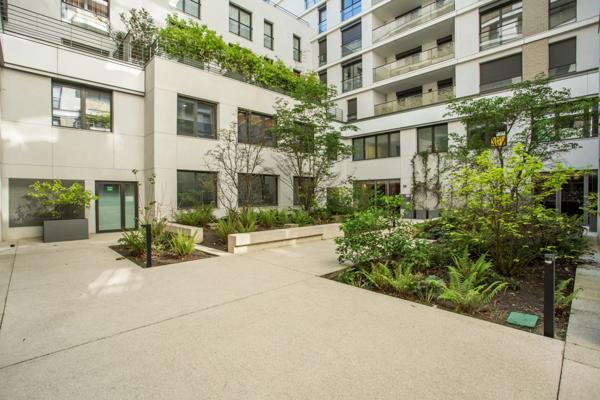 Appartement Issy-les-Moulineaux - ISSY COEUR DE VILLE